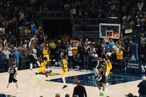 antetokounmpo tiro final pacers