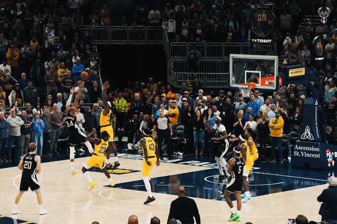 antetokounmpo tiro final pacers