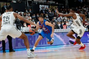Barcelona consigue dominar Asvel