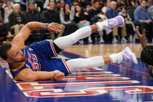 Stephen Curry lesionado