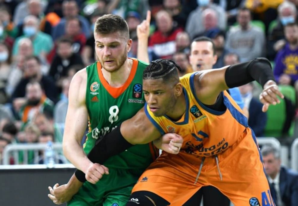 Olimpija derrota Valencia