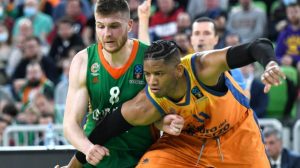 Olimpija derrota Valencia