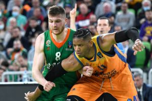 Olimpija derrota Valencia