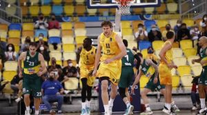 Canaria lidera vencer Bursaspor
