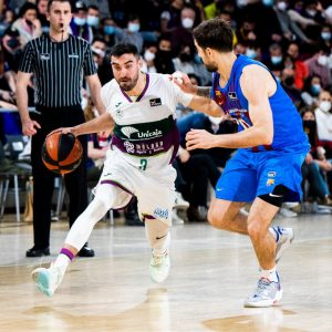 unicaja gana barcelona