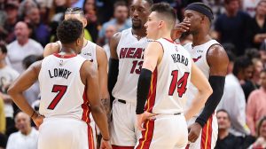 Heat eliminan Hawks