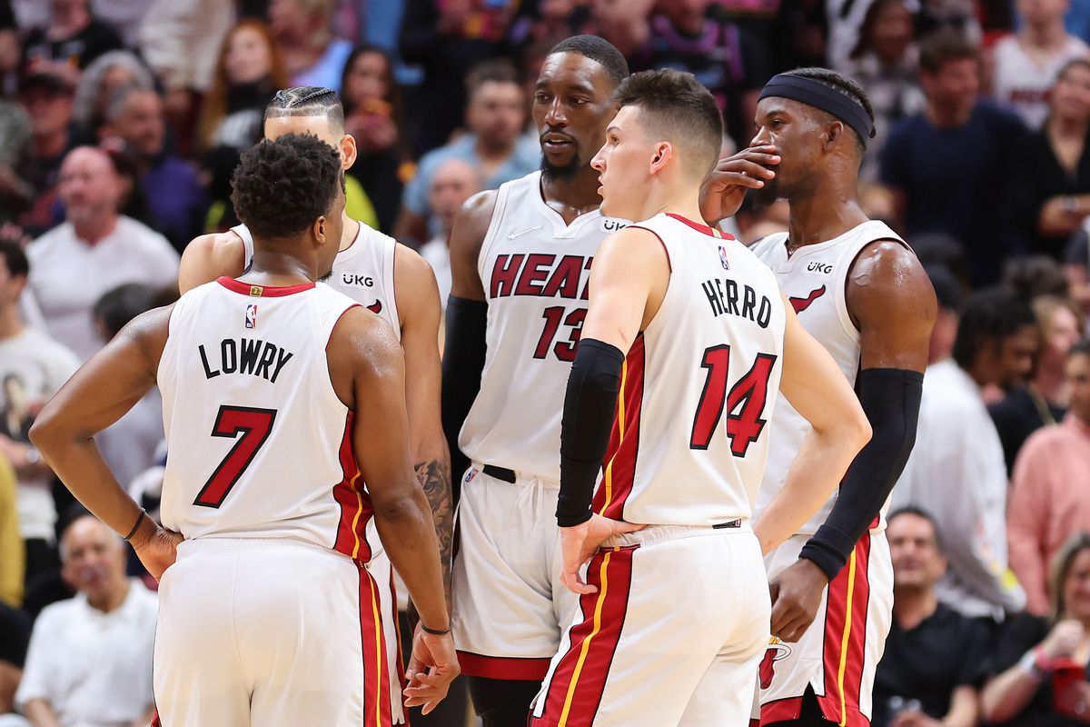 Heat eliminan Hawks