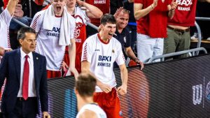 Manresa gana Unicaja Champions
