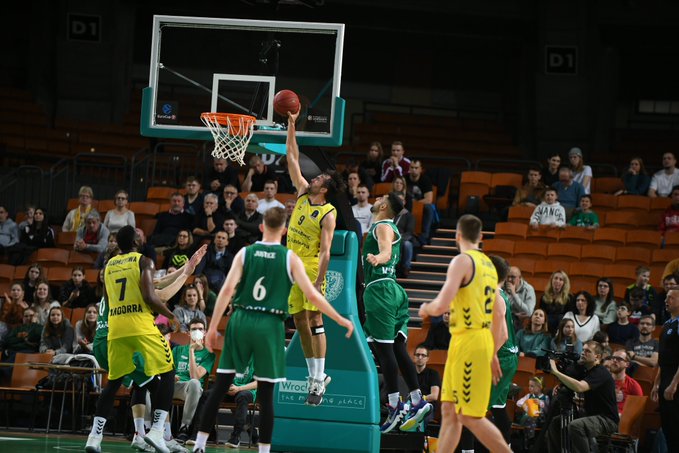 Morabanc andorra clasifica PlayOffs