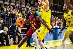 UCAM Murcia cae Szombathely